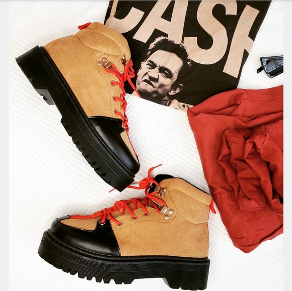 🚨END OF SUMMER SALE// platform combat boot camel - Picture 3 of 8